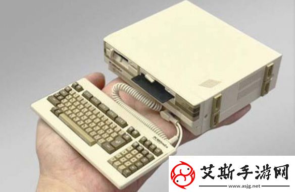 迷你版经典PC8801mkⅡSR公布：工业设计情怀拉满！