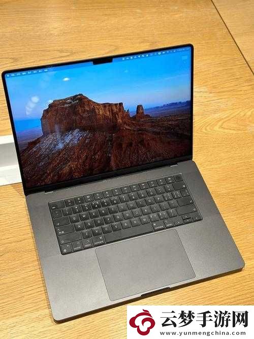 MACBOOKPRO-高清：全新视觉体验之选