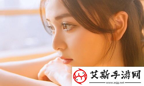 91精品秘-无码一区二区:如何用细腻的画风捕捉生活点滴-陪伴你在笑与泪中找到共鸣与感动